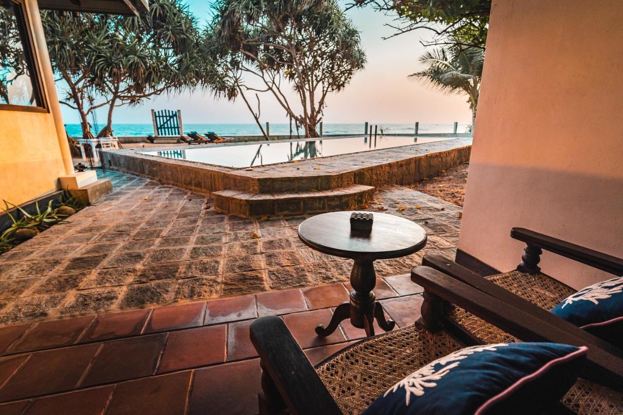 Saltasia Boutique Beach Villa Mirissa Exterior photo