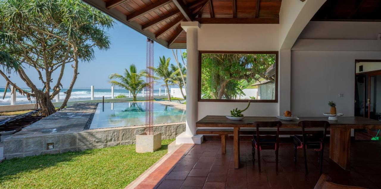 Saltasia Boutique Beach Villa Mirissa Exterior photo